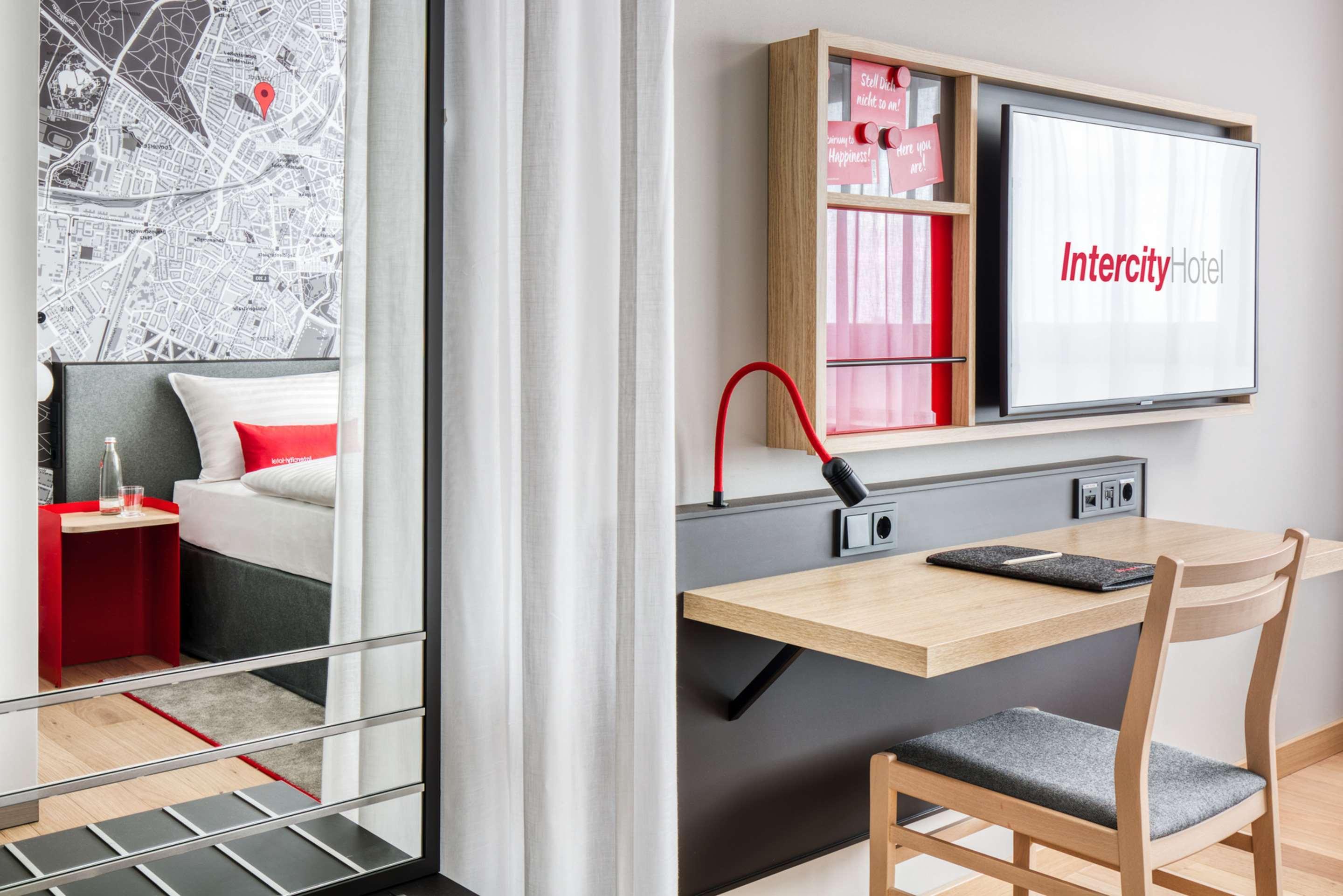 Intercityhotel Hannover Hauptbahnhof-Ost Екстер'єр фото