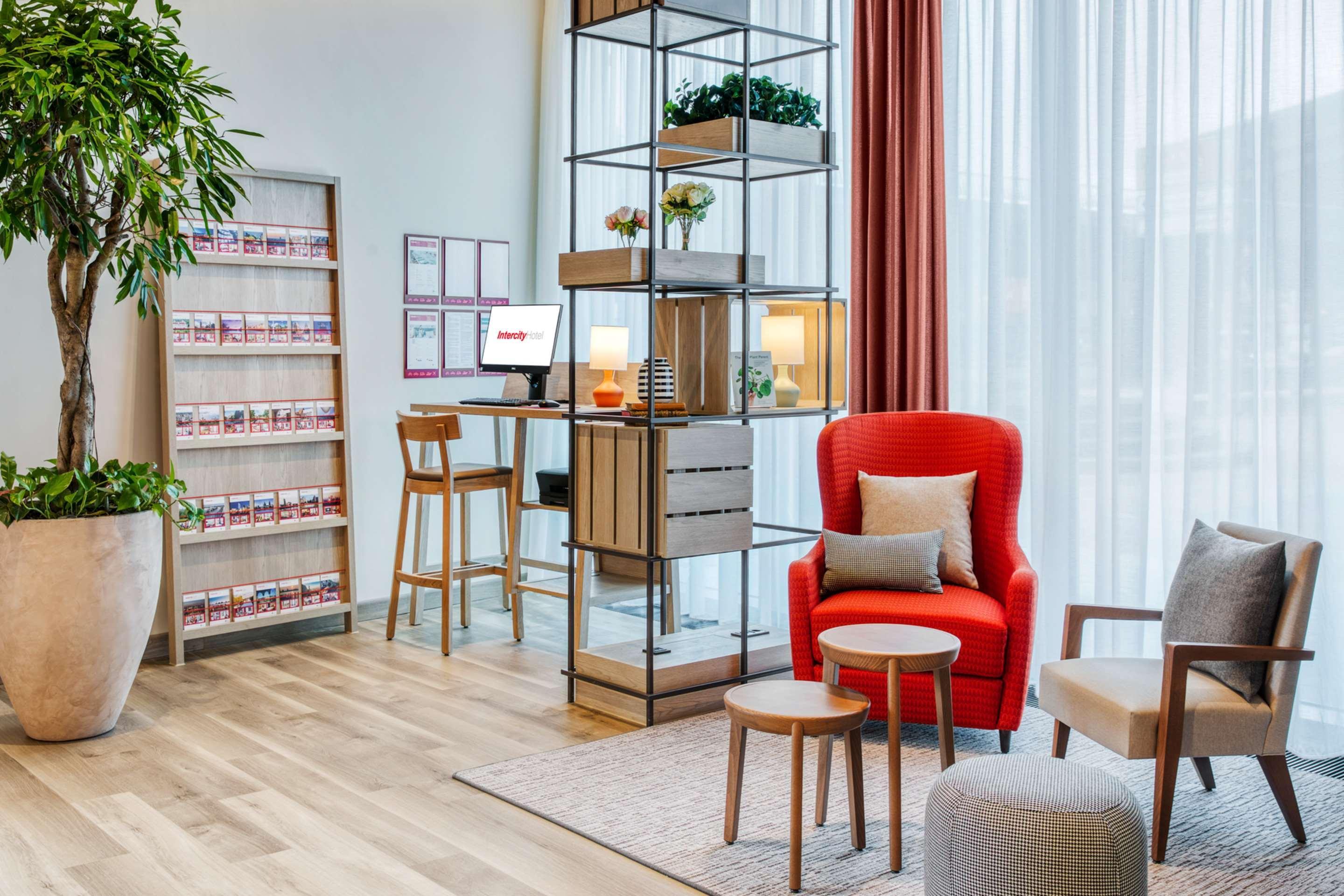 Intercityhotel Hannover Hauptbahnhof-Ost Екстер'єр фото